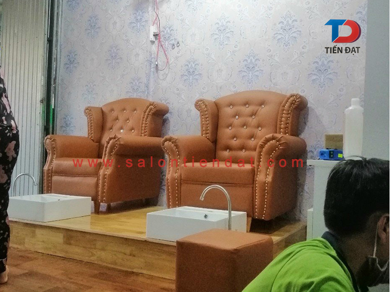 Sofa nail TD 28